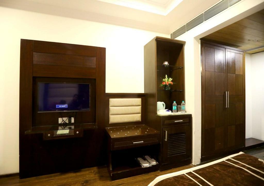 Bluemont Beacon Hotel New Delhi Gurgaon Eksteriør billede